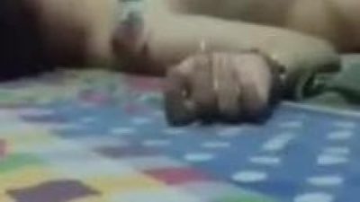 Hot girl say xỉn bị chịch tập thể