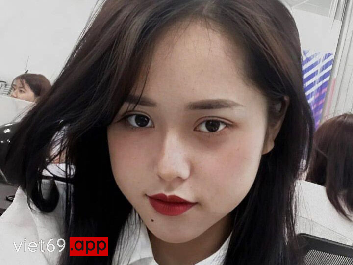 Ảnh 1 của Anh đụ sướng quá em gần ra sắp tè rồi