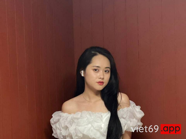 Ảnh 4 của Anh đụ sướng quá em gần ra sắp tè rồi