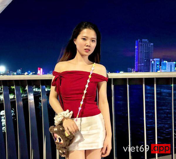 Ảnh 2 của Anh ra chưa đẩy vô gần ra rồi em (Full Clip + Pic)