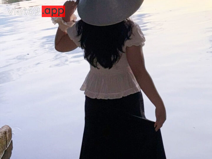 Ảnh 8 của Bé 2k1 lồn múp dâm đãng bdsm rên thổi kèn lút cán