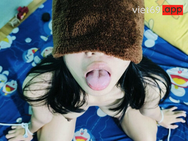 Ảnh 2 của Bé loli sống thử cùng người yêu rảnh rỗi là lôi ra đụ nhau