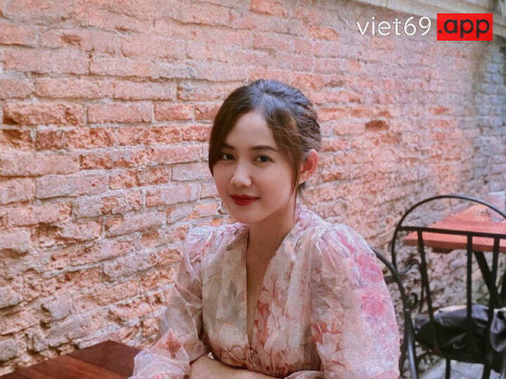 Ảnh 3 của Bóp vú em người yêu địt em đến ra nước trắng
