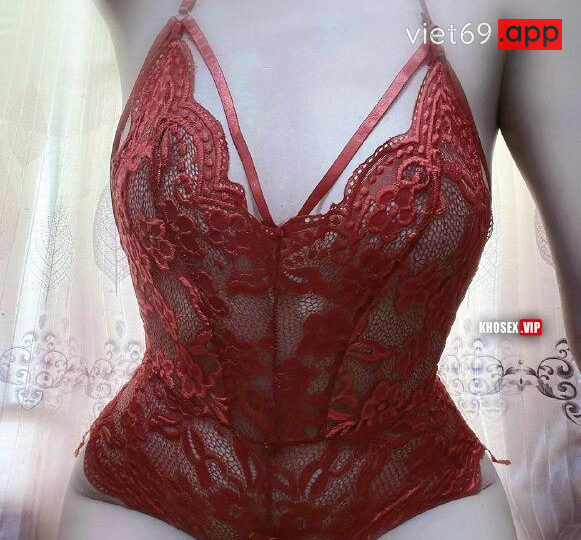 Ảnh 1 của Cặc anh dài quá làm lồn em sướng bắn nước