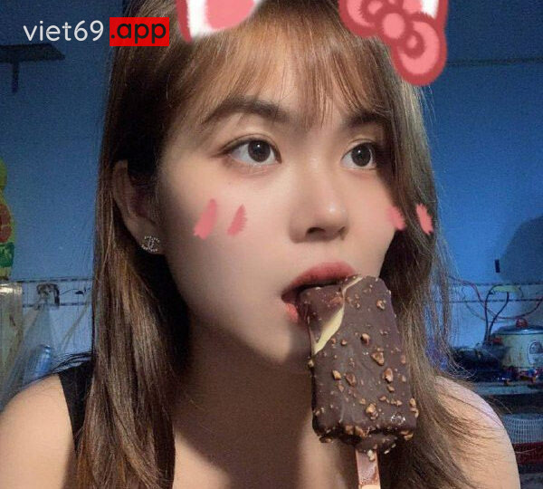 Ảnh 3 của Cặp vợ chồng mới cưới địt nhau quá sung (Full Clip + Pic)
