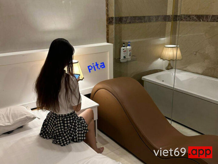 Ảnh 1 của Checker Pita bé sinh viên loli váy ngắn rên rỉ như mèo con