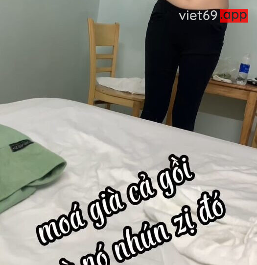 Ảnh 11 của Checker Pita em sinh viên đói ăn, lũ tràn bờ đê phải xã gấp cho em (Full)