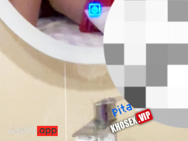 Ảnh 4 của Checker Pita pé iu hẹn đấu vài set bida thắng anh được bú lỗ nhị em thoả thích