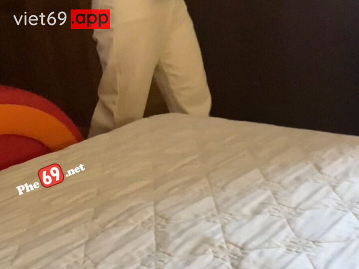 Ảnh 2 của Checker Pita pé sinh viên 2k3 mông căng tròn lũ về xã ko kịp