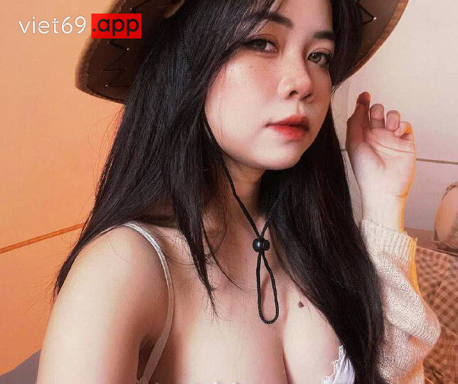 Ảnh 9 của Chịch em ghệ lồn dâm cực xinh kêu to