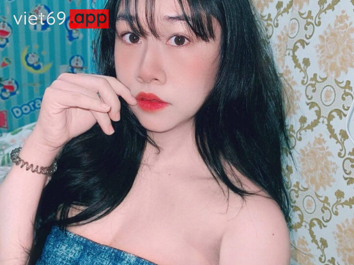 Ảnh 13 của Chịch em người yêu hotgirl nhân viên điện máy xanh dâm đãng