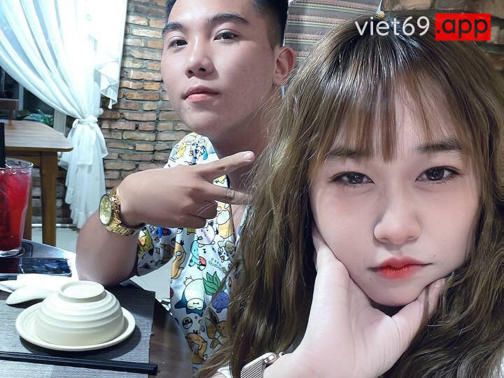 Ảnh 4 của Chịch em người yêu hotgirl nhân viên điện máy xanh dâm đãng