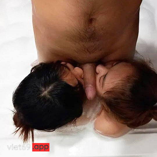 Ảnh 10 của Cho vợ chơi some không bao với 2 thằng bạn rên dữ dội