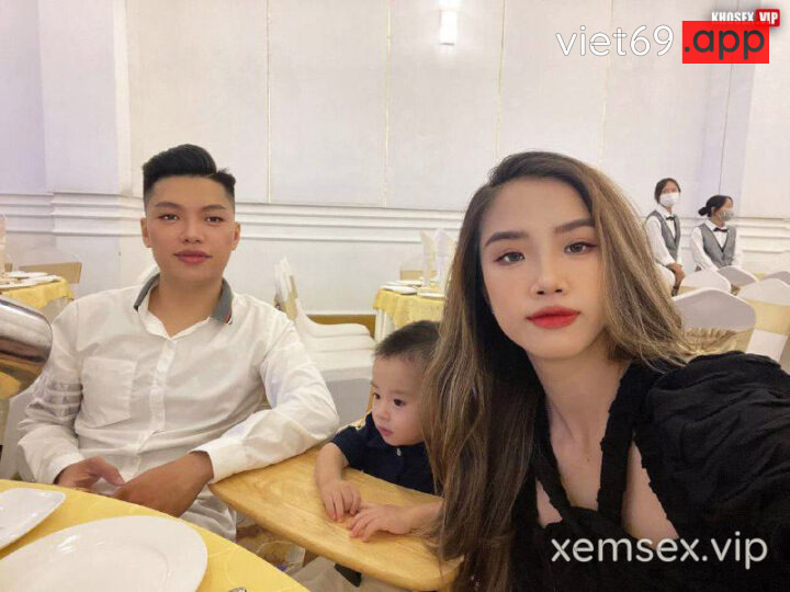Ảnh 4 của Chồng xăm trổ địt vợ mình dây rên rỉ cực nứng (Full Clip + Pic)