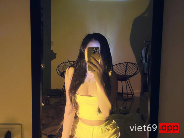 Ảnh 5 của Clip sex check hàng em Tiểu Long Nữ ngây thơ dễ thương