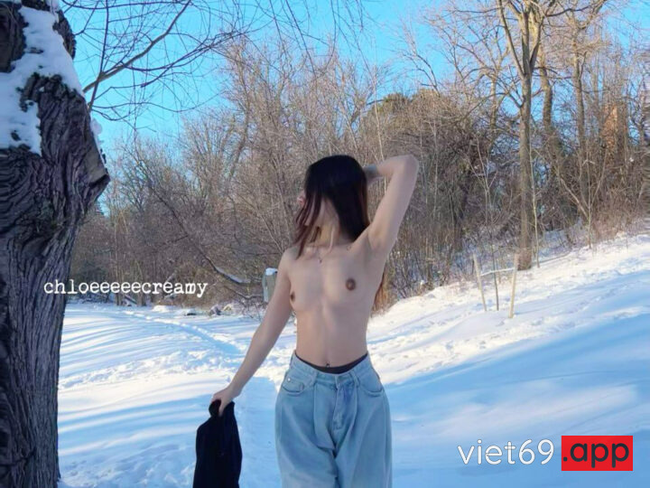 Ảnh 14 của Clip sex Chloeeeeecreamy cuckold với bull tây chồng làm cameraman (Full Clip + Pic)