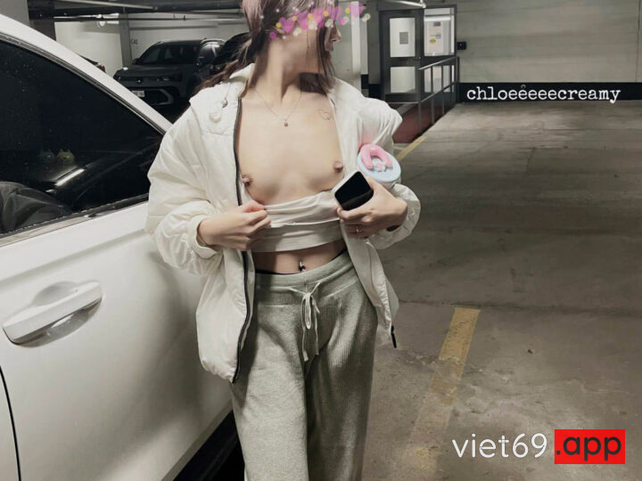 Ảnh 8 của Clip sex Chloeeeeecreamy cuckold với bull tây chồng làm cameraman (Full Clip + Pic)