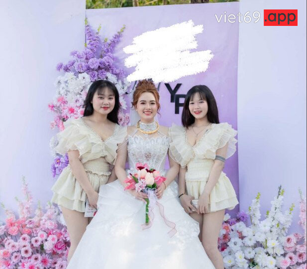Ảnh 16 của Clip sex Chú rể địt cô dâu trong đám cưới Phần 2 hậu sau đám cưới (Full clip + Pic)
