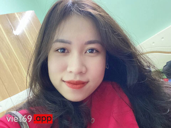 Ảnh 13 của Clip sex Cô giáo Tây Bắc mặc áo dài đỏ địt với chồng cực dâm (Full Clip + Pic)