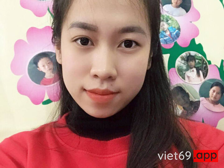 Ảnh 20 của Clip sex Cô giáo Tây Bắc mặc áo dài đỏ địt với chồng cực dâm (Full Clip + Pic)