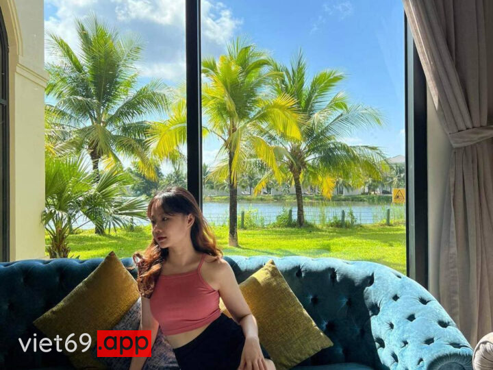 Ảnh 2 của Clip sex Em áo đỏ xinh xắn bị người yêu phang đóng cọc cực phê