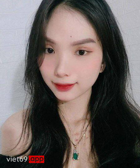 Ảnh 10 của Clip sex Em đeo kính váy xanh xinh dâm dáng ngon cực Hot (Full Clip + Pic) – Phần 2