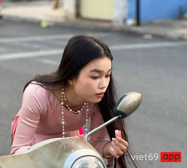 Ảnh 10 của Clip sex Em teen xinh và bạn trai, em bú cái nét dâm quá – Phần 2