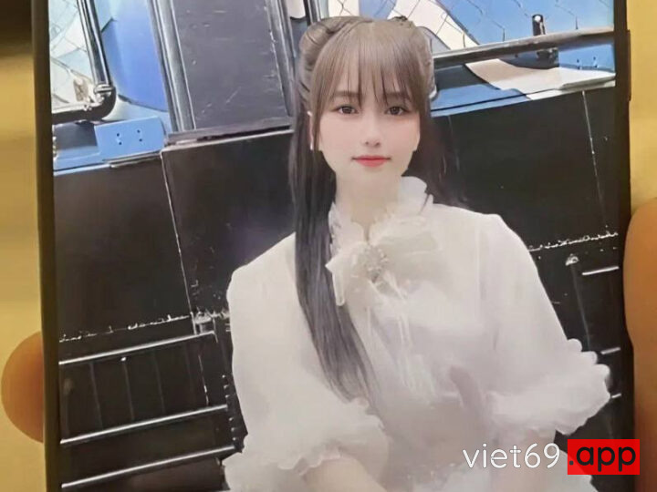 Ảnh 1 của Clip sex Tàu khựa qua việt nam chơi gái – Phần 12 (Em Thỏ)