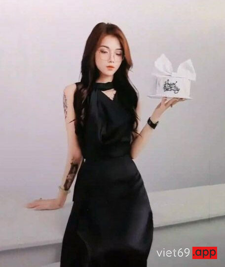 Ảnh 5 của Clip sex Tàu khựa qua việt nam chơi gái – Phần 14 (Tay vịn Hoài Thu 98 B&B KTV Bắc Ninh)
