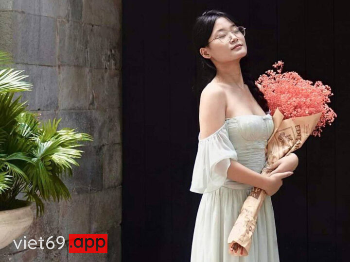 Ảnh 4 của Clip sex Thùy Dương 2k10 Cầu Diễn Hà Nội (Full Clip + Pic)