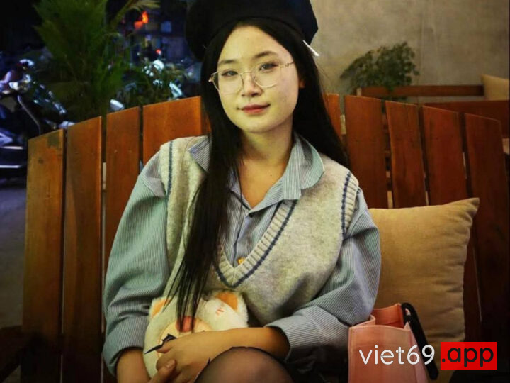 Ảnh 1 của Clip sex Thùy Dương 2k10 Cầu Diễn Hà Nội (Full Clip + Pic)