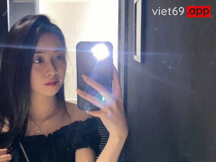 Ảnh 10 của Clip sex việt Địt em Makeup Vũ Thu Hiền lồn non cực múp