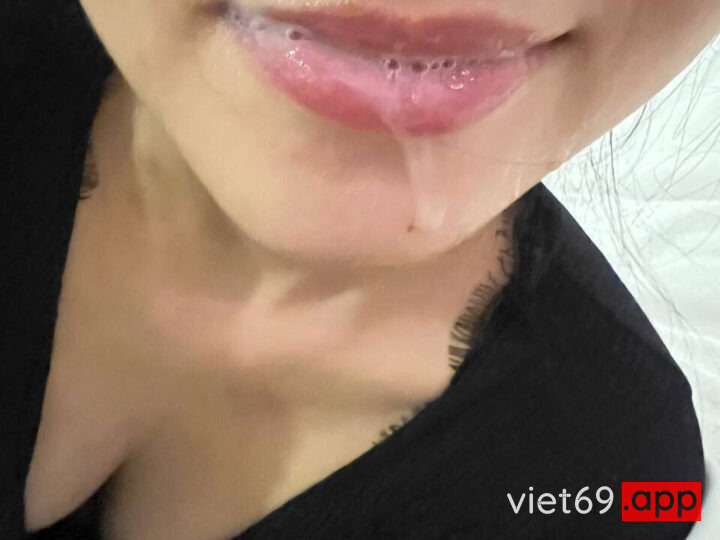 Ảnh 2 của Clip sex việt Địt em Makeup Vũ Thu Hiền lồn non cực múp
