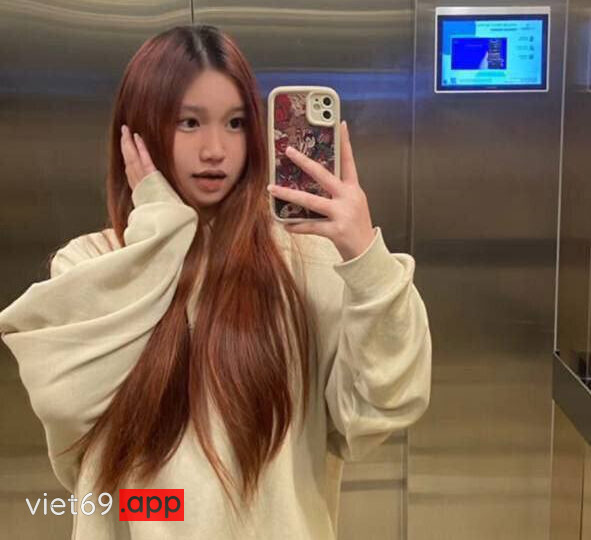 Ảnh 2 của Clip sex việt Doggy gái xinh Nguyễn Thu Thảo như máy khâu làm lồn em co giật