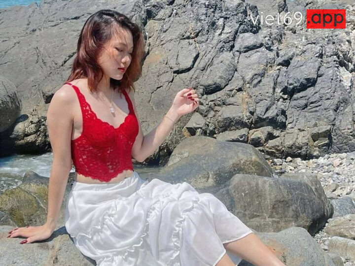 Ảnh 9 của Clip sex việt em Tâm dâm đãng thích BDSM được người yêu dẫn đi some