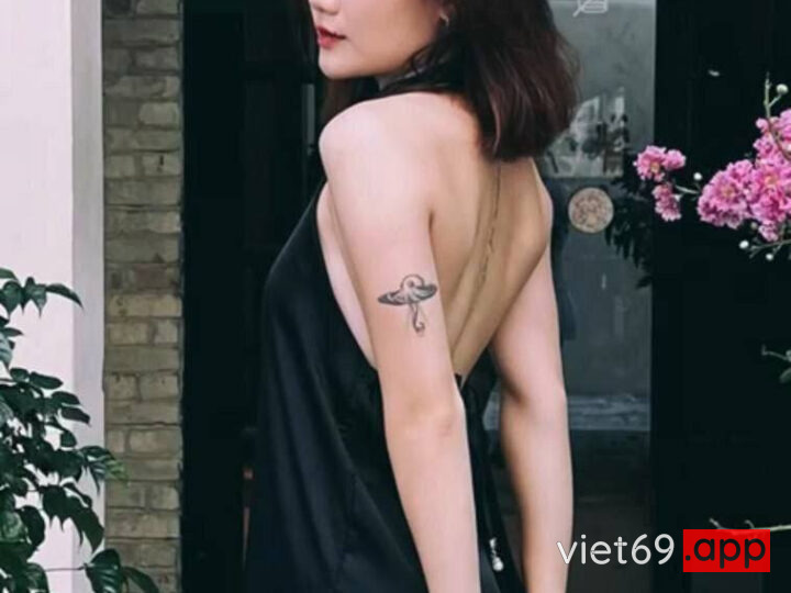 Ảnh 6 của Clip sex việt em Tâm dâm đãng thích BDSM được người yêu dẫn đi some