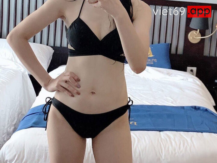Ảnh 15 của Clip sex vkcklananh9496 cuồng dâm lọt khe đỏ xẻ đáy bị em trai chịch rên la