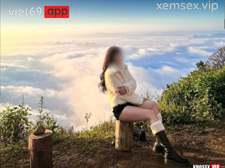 Ảnh 2 của Clip sex vkcklananh9496 doggy trong thang máy