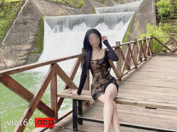Ảnh 3 của Clip sex vkcklananh9496 Some, Cuckold cùng em phi công kém 2 tuổi đầy nhục dục cho ck đứng xem (Full Clip + Pic)