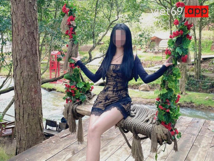 Ảnh 8 của Clip sex vkcklananh9496 Some, Cuckold cùng em phi công kém 2 tuổi đầy nhục dục cho ck đứng xem (Full Clip + Pic)