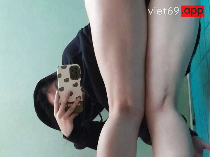 Ảnh 6 của Dập em IviVi 2 lỗ ra nước xối xả rên la sướng quá (Full Clip + Pic) – Phần 1