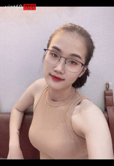 Ảnh 2 của Dập vợ dâm nứng lồn rên không chịu được