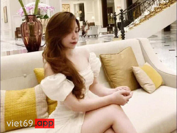 Ảnh 3 của Diệu Linh SGBB sáng ăn chơi đêm về cho daddy địt