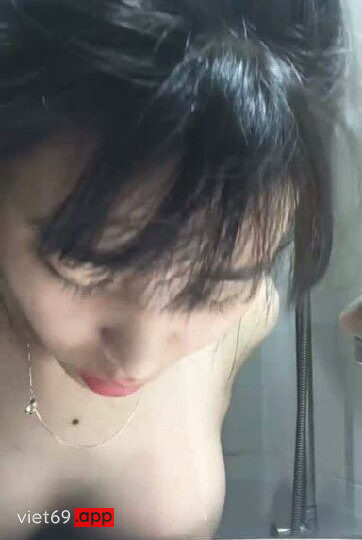 Ảnh 4 của Địt em ghệ vú to từ trong nhà tắm ra tới giường rên chịu không nổi (Full Clip + Pic)