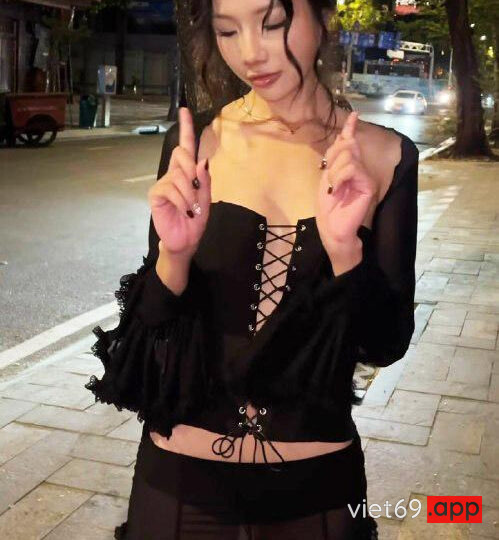 Ảnh 9 của Địt nhân trần em rau xinh rên cực phê (Full Clip + Pic)