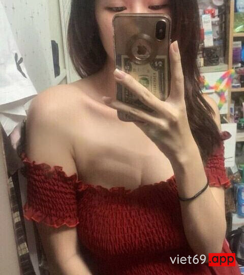Ảnh 15 của Địt vợ bầu đang cho con bú móc lồn bắn nước tung tóe (Full Clip + Pic)