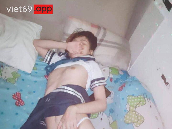 Ảnh 4 của Địt xả đồ gái loli xăm mình cosplay nữ sinh cực nứng (Full Clip + Pic)