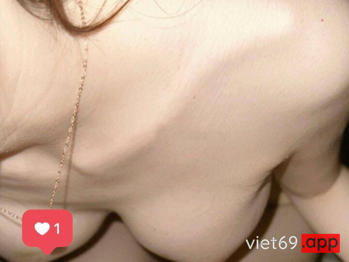 Ảnh 6 của Doggy em người yêu loli xinh đẹp bím non xuất tinh trong