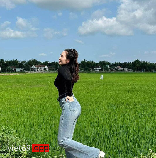 Ảnh 1 của Đụ con vợ dâm sướng lồn rên phê (Full Clip + Pic)
