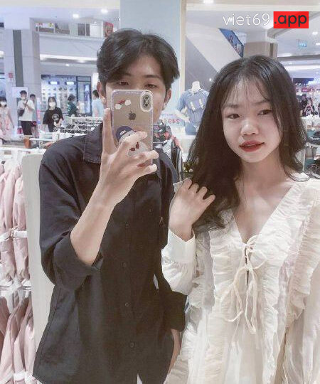 Ảnh 2 của Đụ em người yêu mới cạo lông lồn sướng rên rỉ